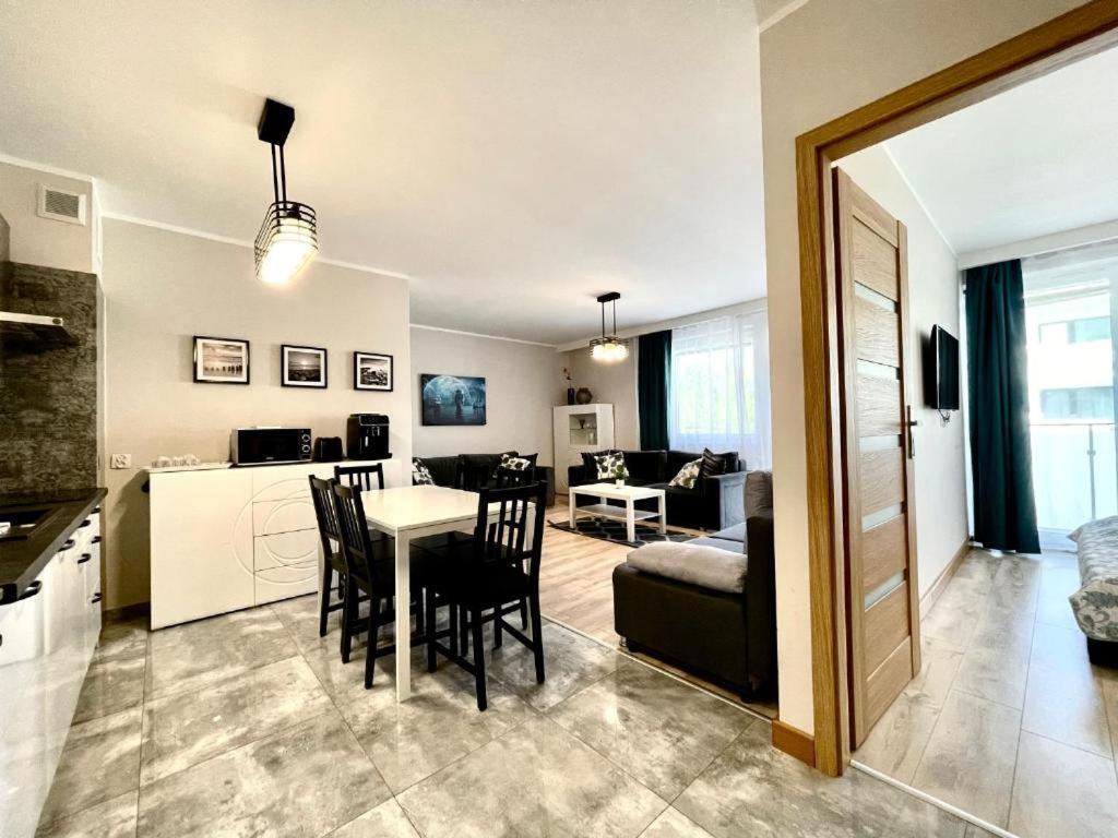 Blizej Morza Deluxe Apartmenty كولوبرزيغ المظهر الخارجي الصورة
